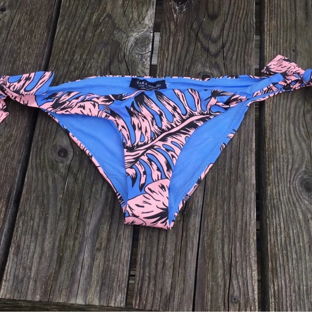 - Zara M Blue & Pink Tropical Bikini Bottom! NEW!